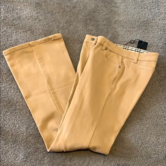 Burberry Denim - Burberry Hilcott Pants. Size 4 Made in Italy 🇮🇹
